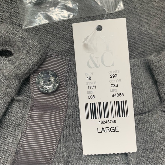 NWT New York & Company Jeweled-Button Chelsea Crewneck Cardigan sz Large - Picture 4 of 5